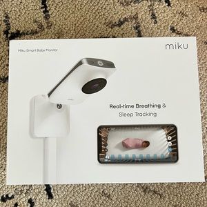 Miku Pro Smart Baby Monitor with Wall Mount Kit